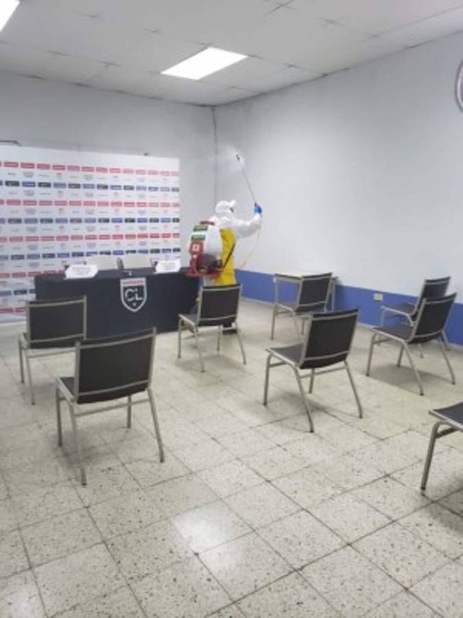 ¡Sanitización y operativos! Las imágenes previo al Motagua-Comunicaciones por Liga Concacaf