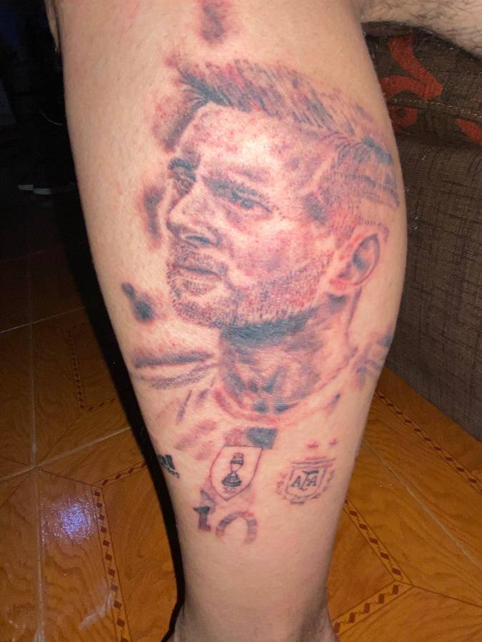 ¡Son espantosos! Lionel Messi y Dibu Martínez, afectados con los tatuajes más feos del Mundial Qatar 2022