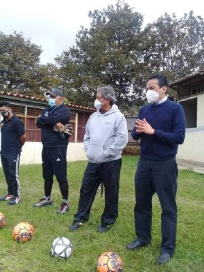 Mercado: Vida se arma hasta los dientes, Motagua ficha dos ex Olimpia y Óscar Salas está de regreso