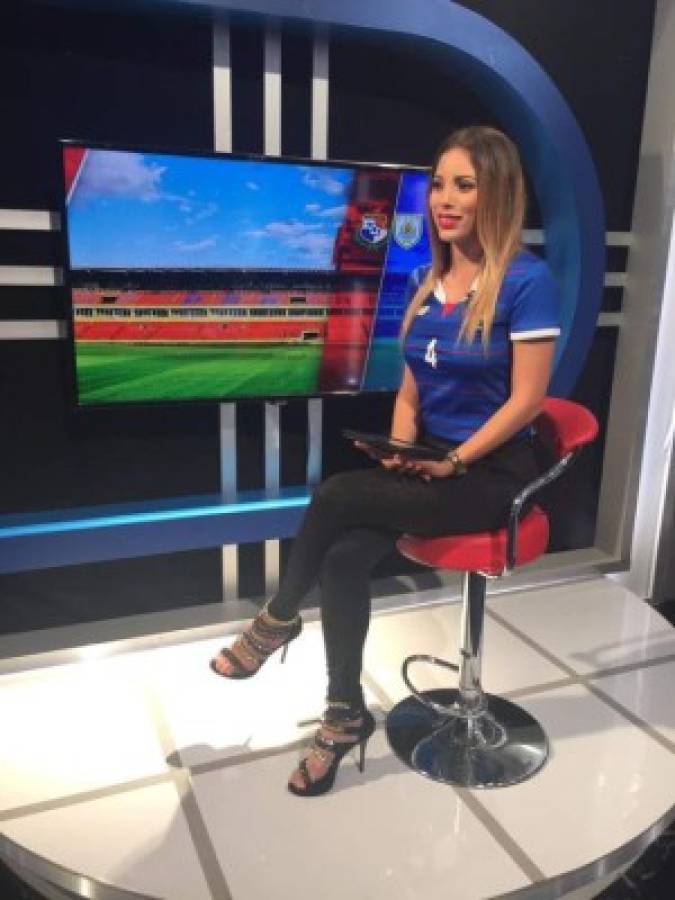 Delany Precilla, la modelo y presentadora panameña que apoya a su Selección