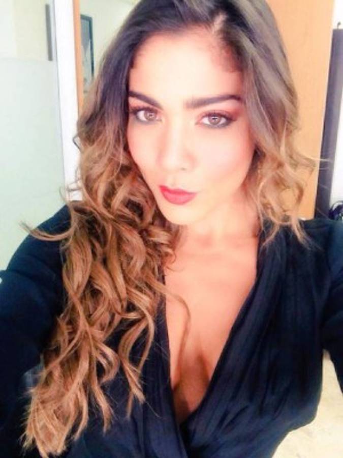 Así de sexy es la colombiana Érika Fernández de Fox Sports