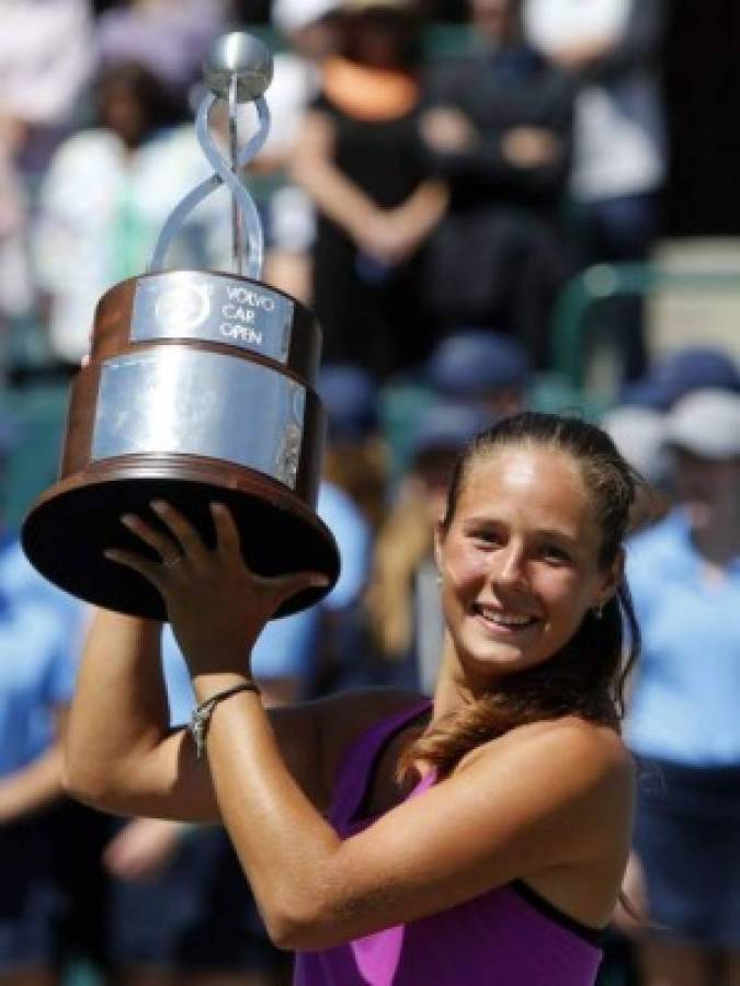 Así es Daria Kasátkina, la bella y famosa tenista que arremetió contra los jugadores de fútbol