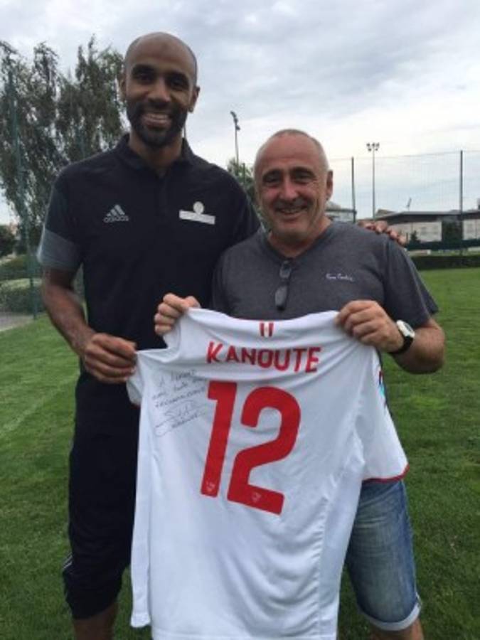 Los jugadores que han gastado parte de su dinero en ayudar a los más necesitados