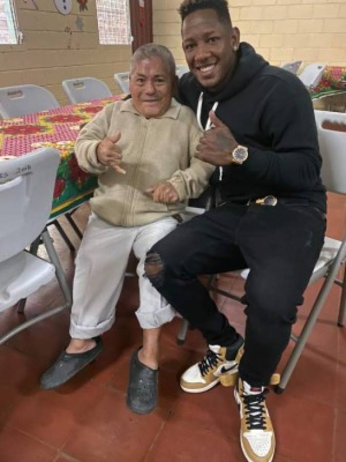 Romell Quioto y su gesto con asilo de ancianos donde está recluido exgloria del Olimpia y Selección de Honduras