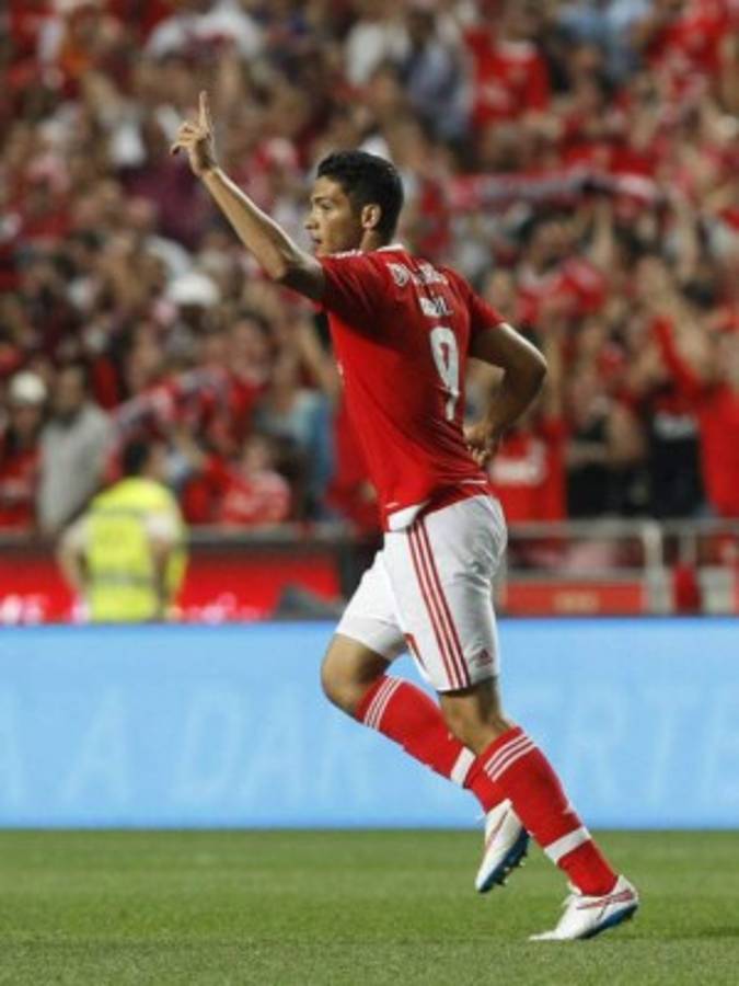 TOP: Los 10 traspasos más caros de futbolistas mexicanos en la historia