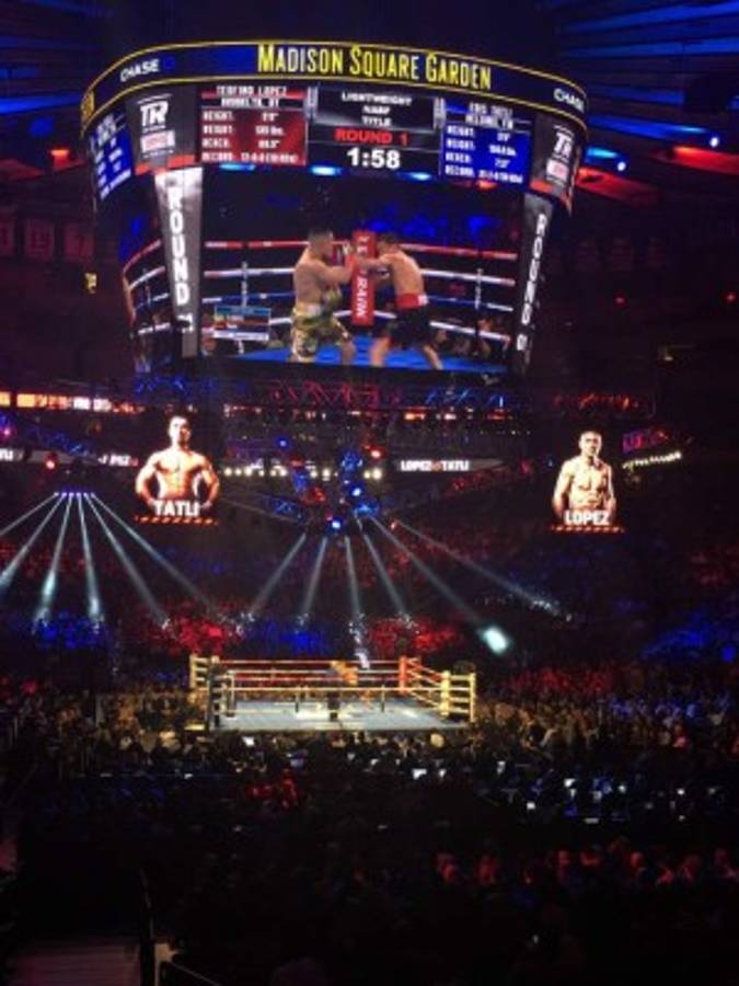 ¡Lluvia de puños! Las imágenes que dejó el nocaut de Teófimo López a Edis Tatli