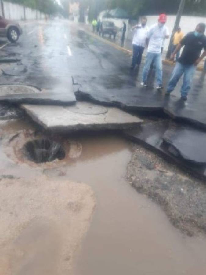 Sucumbe la capital industrial: Así luce San Pedro Sula por las fuertes lluvias que está dejando Iota