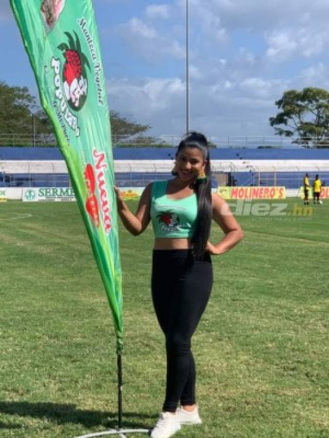 Liga Nacional comenzó llevando lindas chicas a los estadios de Honduras