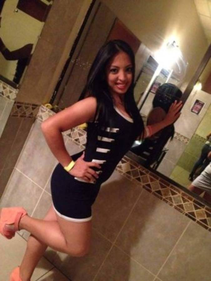 Izza Alfaro la espectacular reina de la zumba en Honduras