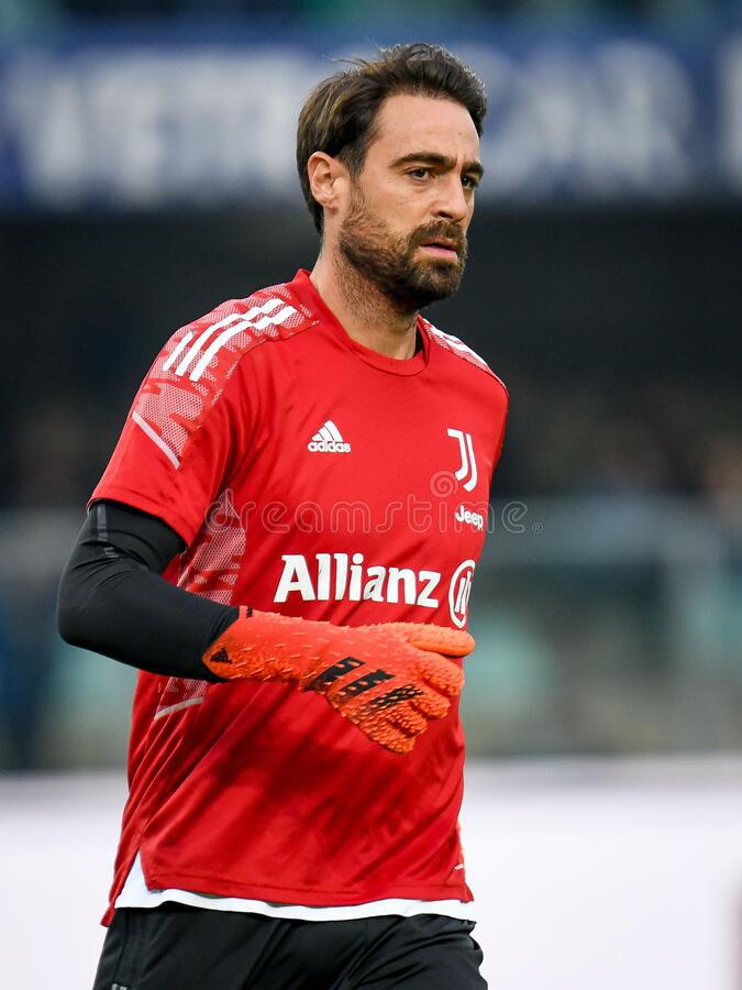 Barcelona es el que peor paga: Los futbolistas con el sueldo más bajo de cada equipo top de Europa