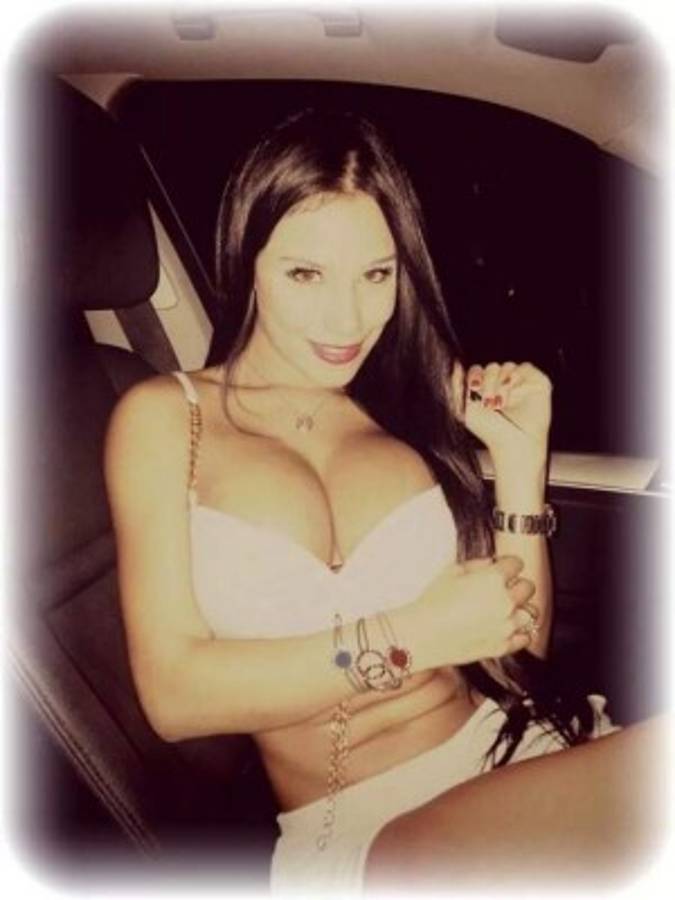 ¡Qué linda! Así es Melissa Mora, la hermosa tica que anima la Copa América