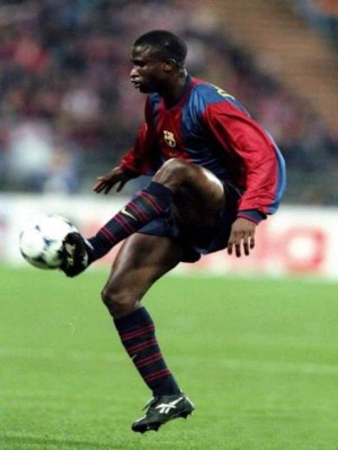 ¡LOS MÁS MALOS! El 11 ideal de los peores fichajes del Barcelona, según la afición