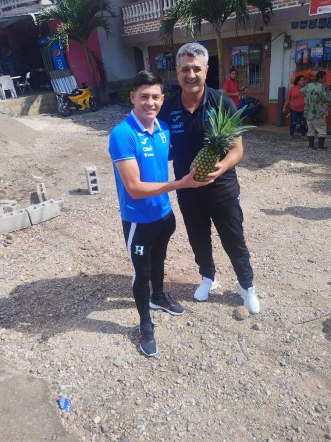 ¡Así vivió el sueño! Chelito Martínez tuvo el respaldo y cariño en su primera concentración de la Selección Honduras