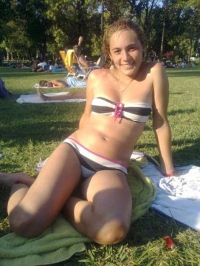 ¡Es su novia! La joven y sexi futbolista que vuelve loco a Diego Maradona