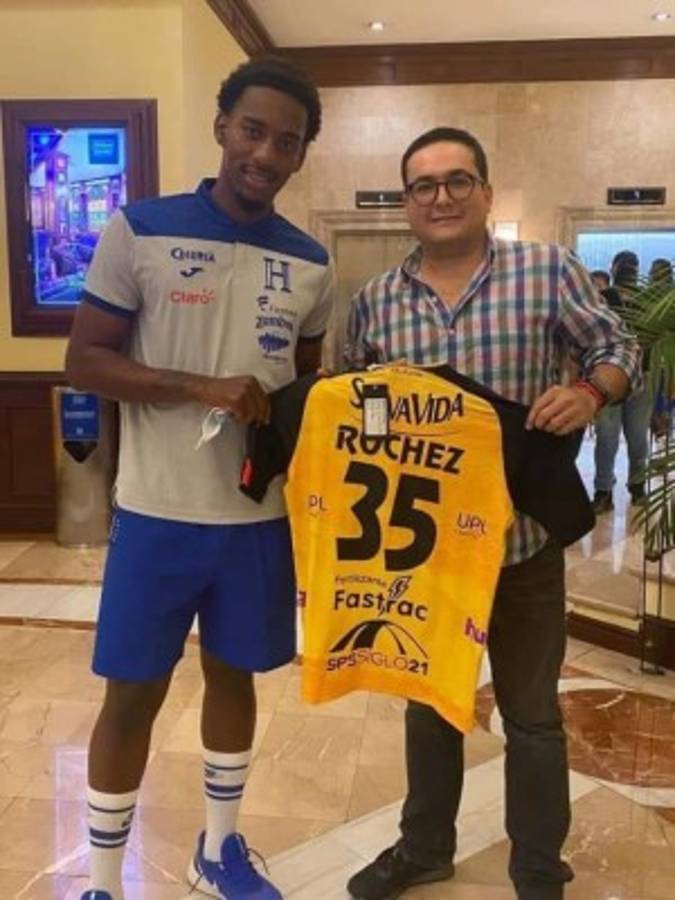 ¡Pelones e intercambio de camisas! La intimidad de Honduras previo al juego con Panamá