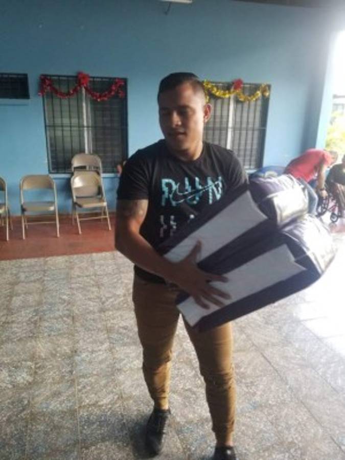 ¡Nobleza! El enorme gesto del olimpista German 'Patón' Mejía con un asilo de ancianos en Danlí