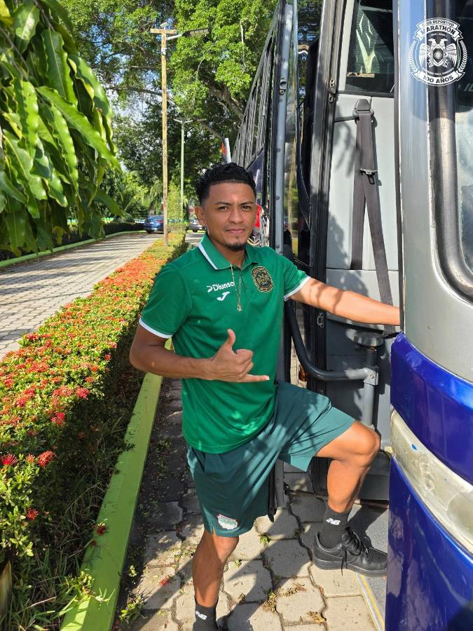 FICHAJES: Espinel conoció respuesta de Olimpia, nombres para DT de Honduras y Troglio se lo quiso llevar a Argentina