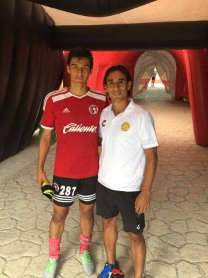 ¡Un caso en Honduras! Padres que alcanzaron a jugar con sus hijos en un equipo