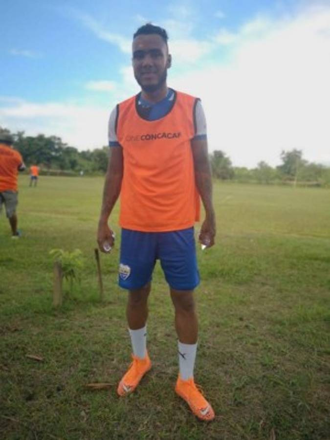 Fichajes Ascenso: Técnico mundialista con Honduras tiene nuevo equipo y exMotagua llega a Boca