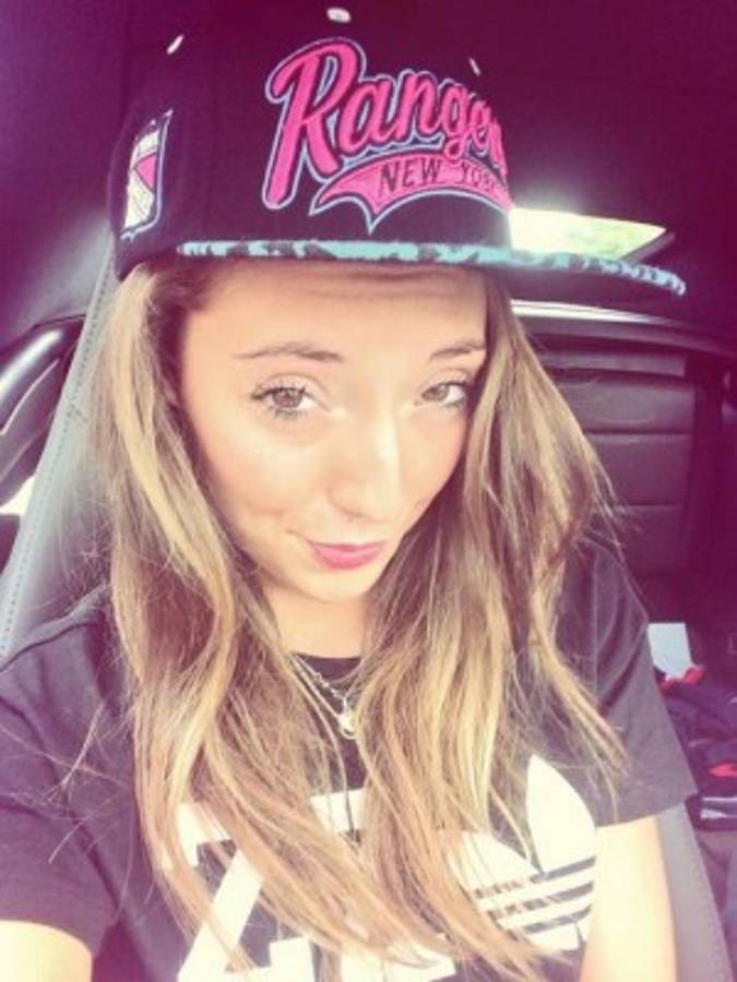 Tiziri, la hermosa esposa de Lucas Digne, nuevo fichaje del Barcelona