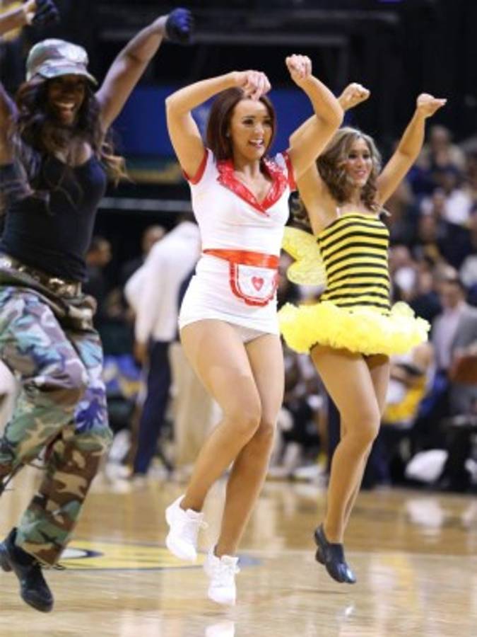 Las cheerleaders que engalanan la NFL