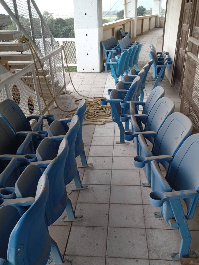 Estadio Olímpico, abandonado, destruido y desvalijado: ¡Condepor denuncia las deplorables condiciones de la instalación!