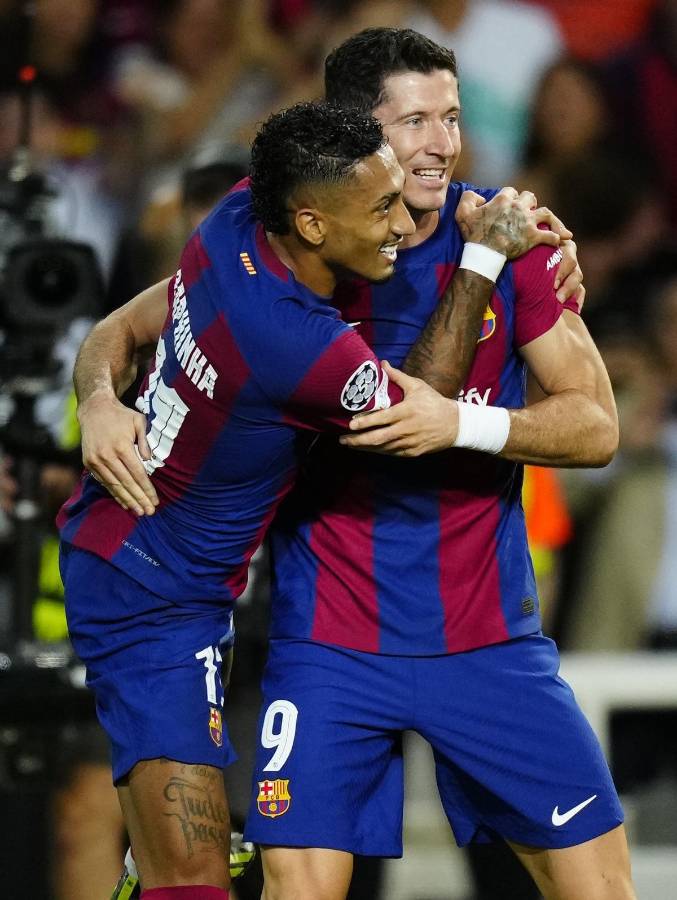 ¡Con delantero bomba! La poderosa alineación Xavi: Así será el 11 de Barcelona para ganar a Real Madrid el Clásico