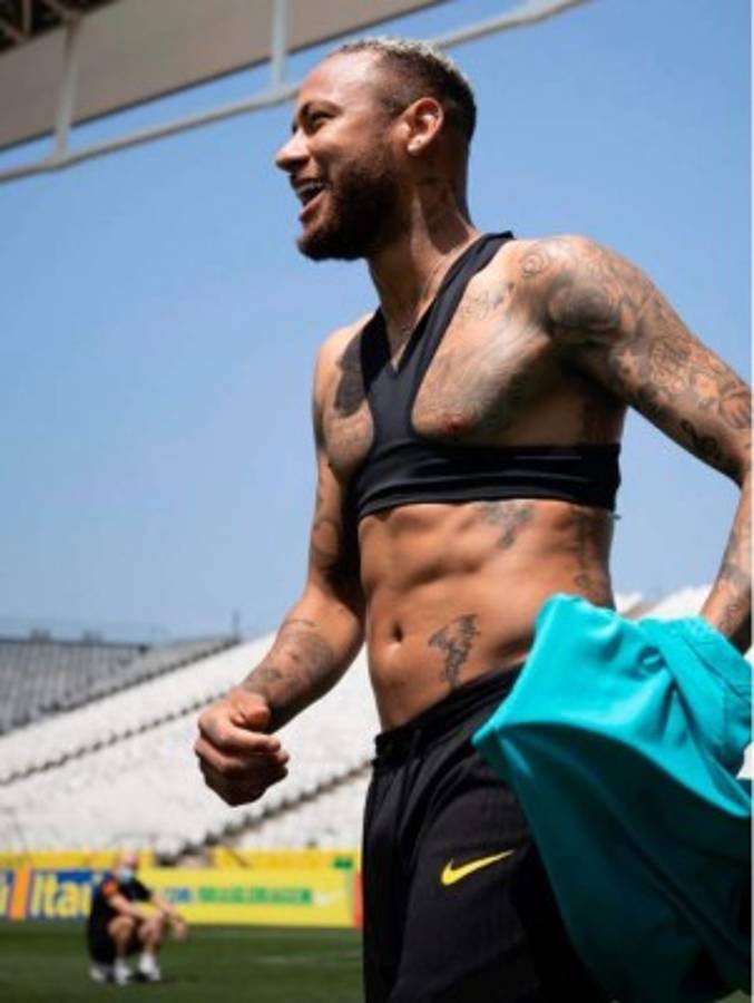 ¿Está gordo? Neymar manda a callar a todos y muestra su verdadero físico tras ser duramente criticado en Brasil