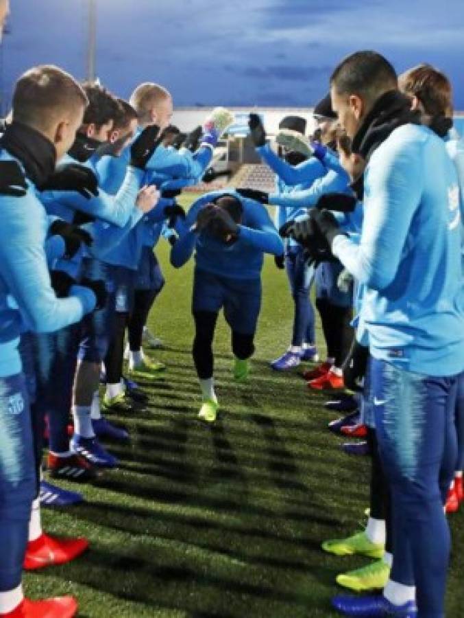 ¡Nuevo amigo! Así recibieron a Kevin Prince Boateng en su primer entrenamiento con el Barcelona