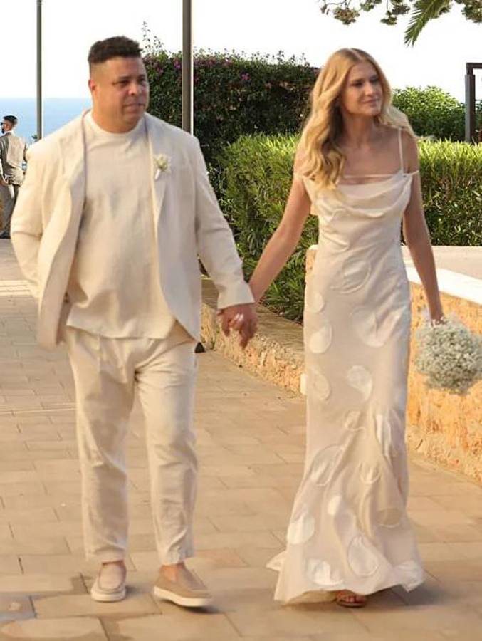 ¡Se casó por cuarta vez! Así fue la boda de Ronaldo con la sexy Celina Locks: el ex Real Madrid que fue invitado especial