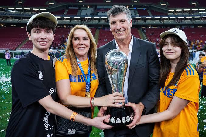 Siboldi revive el caso de Tatiana Flores y cuenta lo que pasó en Tigres: El plan B