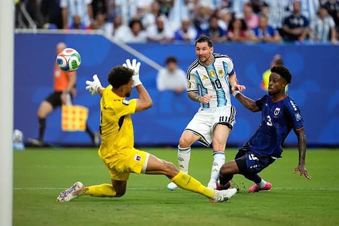 El problema que se encontró Vozinha en Colo Colo y la tajante reacción del DT