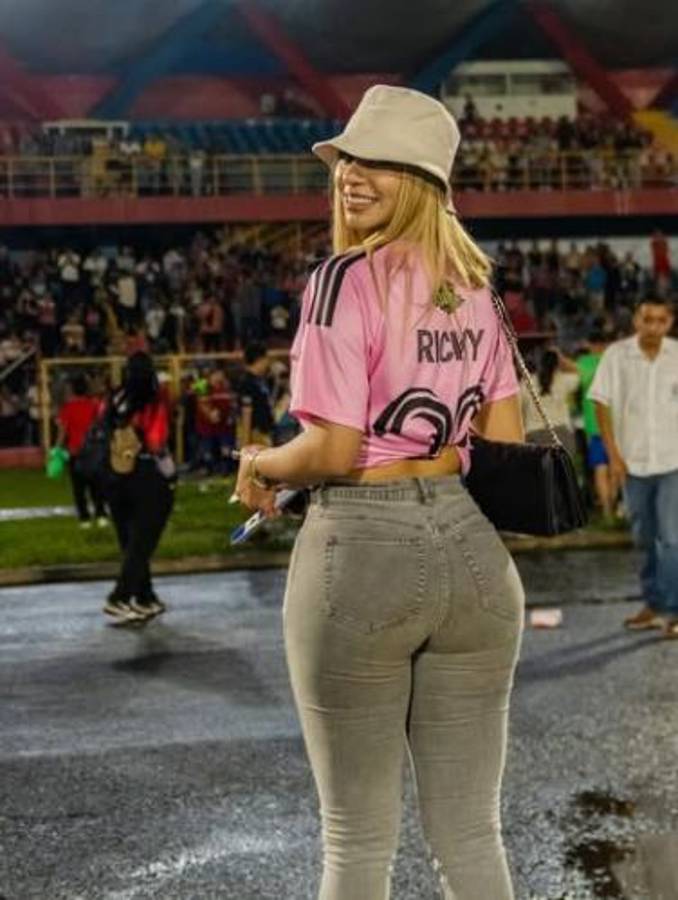 Katherine Díaz, la hermosa olimpista que conquistó a tiktoker salvadoreño y estará en el Morazán