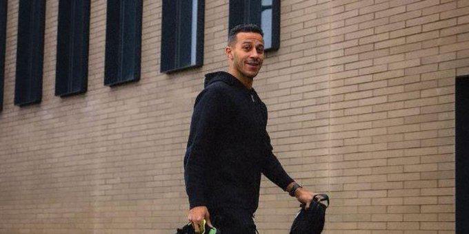 Fichaje confirmado en Barcelona, bomba de 200 millones en el PSG y la decisión de la Liga Española con Yamal