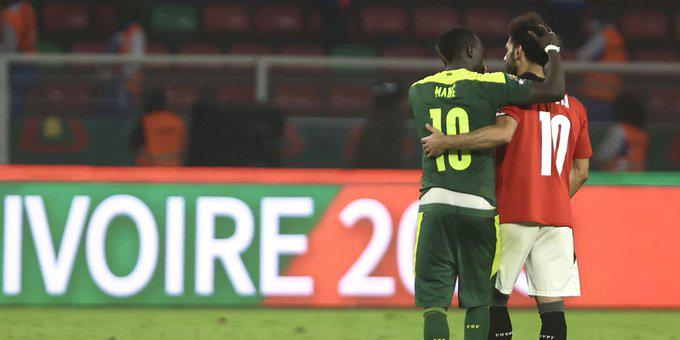 Bronca en el Portugal-Macedonia, Cristiano Ronaldo recibe curiosa petición antes de su último Mundial en Qatar y Mané consuela a Salah