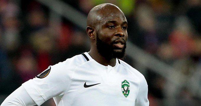 Tiene al mundo en shock: los escalofriantes detalles de la muerte de futbolista tras ser apuñalado por su familia; terminó con una pierna amputada