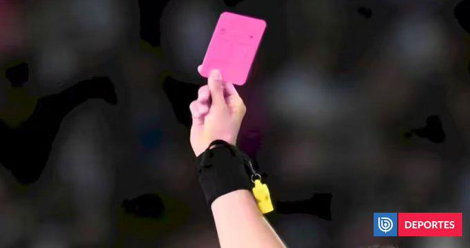 La tarjeta rosa llega al fútbol y se estrena en Copa América 2024: ¿Para qué sirve y cuándo se usará la nueva regla de FIFA?