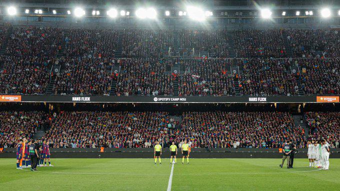 Agarrón en el Clásico, el penal que pidió Real Madrid y Vinicius responde con las 15 Champions