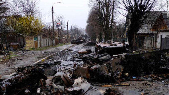 Desgarradoras imágenes: Así fue la masacre de Bucha, más de 410 muertos en Ucrania y Rusia rompe el silencio sobre la matanza