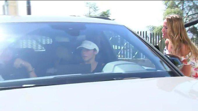 ¡Sin esconderse! Las nuevas fotos donde Piqué presume a su  novia, Clara Chía: Shakira reaparece y este es su refugio