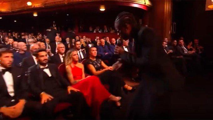 NO SE VIO EN TV del Balón de Oro: el inseparable amigo de Messi, mensaje de David Suazo a Leo y el momento oscuro