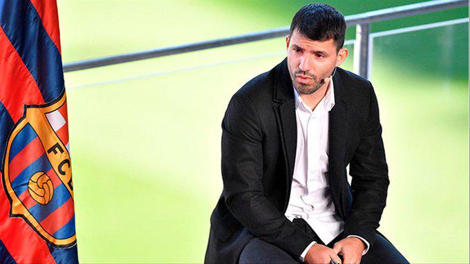 Su enorme recuerdo con Messi y recibió cariño de Pep Guardiola: Así fue el adiós definitivo del “Kun” Agüero al fútbol