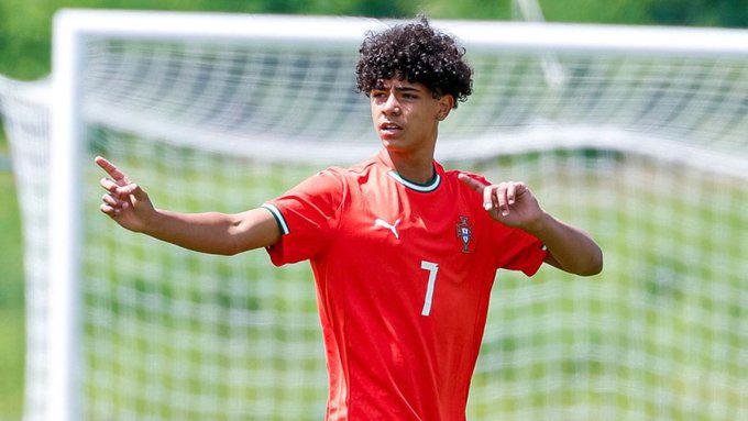 Cristiano Ronaldo JR se olvida del Al Nassr y el motivo por el que entrena con este gigante de Europa para seguir el legado