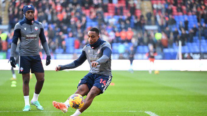 “Sintió un crujir”: la surrealista lesión que sufrió un futbolista por culpa de un estornudo y explican la razón