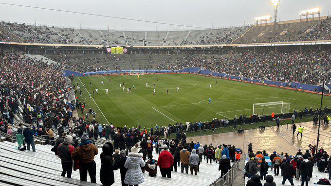 Messi no pudo llenar el estadio, el enfado de Luis Suárez en el Inter Miami-FC Dallas y su charla con David Ruiz