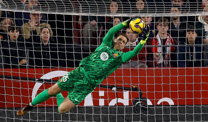 Szczesny se sincera previo a la final de Copa del Rey: Perdí la batalla contra los cigarrillos; no hagas lo que yo hice