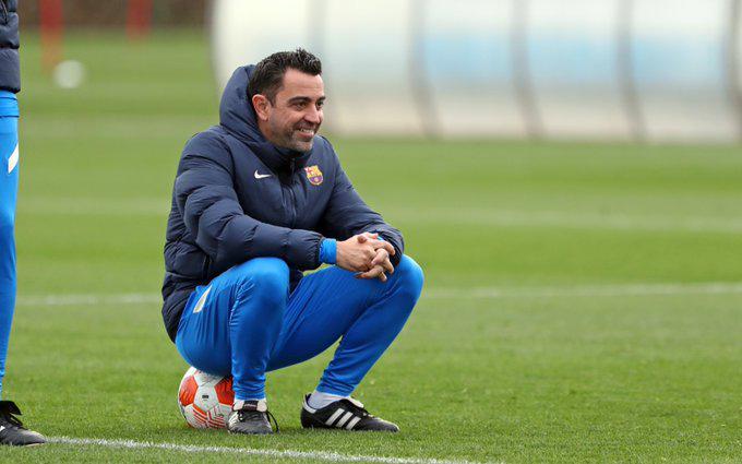 Acuerdo con el Barcelona: el técnico que iba a llegar por Xavi y Laporta lo llamó para disculparse