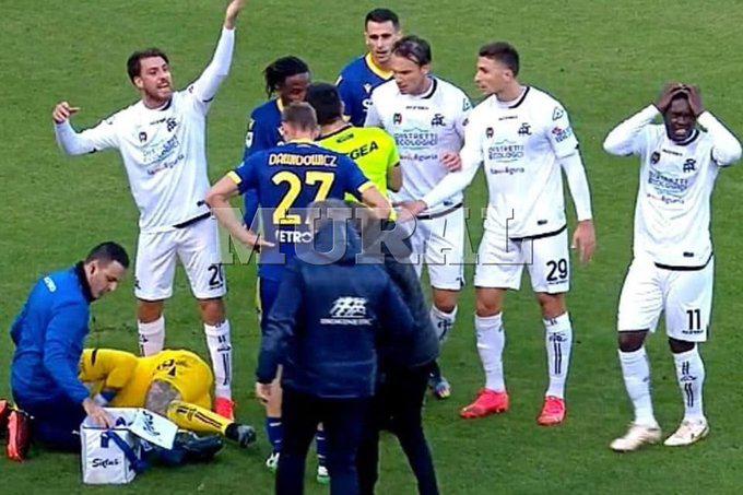 No apto para sensibles: La terrible lesión de tobillo que sufrió jugador de Polonia que se perderá el Mundial de Qatar