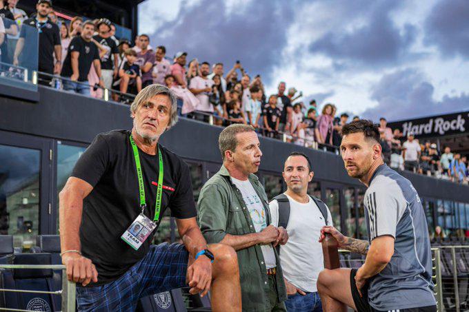 Messi recibió visita especial, gesto de Leo y la broma de De Paul en la semana larga de Inter Miami: “Que conjuntiviti”