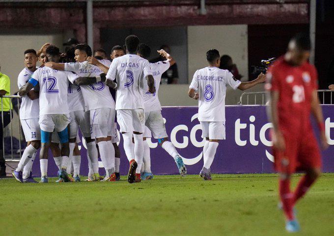 Honduras bajó de las nubes a Panamá, Bolillo llora en el Rommel Fernández y Thomas Christiansen se vuelve loco